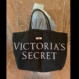 ❗️FINAL SALE❗️ Victoria’s Secret Tote